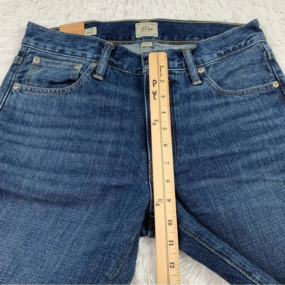 J Crew 1040 Athletic Tapered-fit jean in‎ one-year wash size 29x32